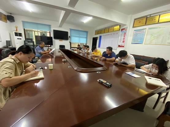 8c25ee9922cb45d7a6ddd660f6b9308